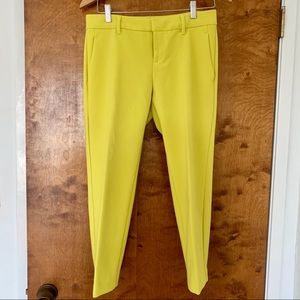 Old Navy Harper Mid-rise cropped pants Siz…